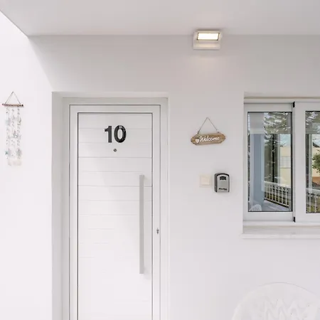 Apartment Myrtiana 10